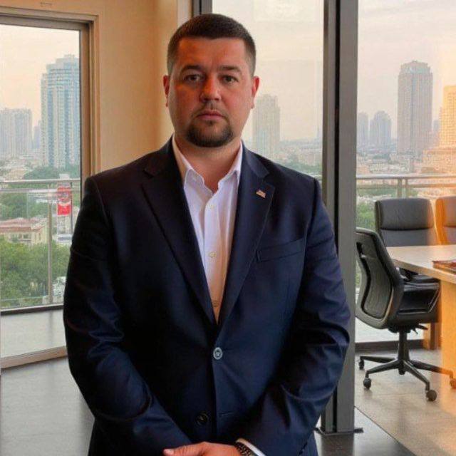 Руслан Кузнецов